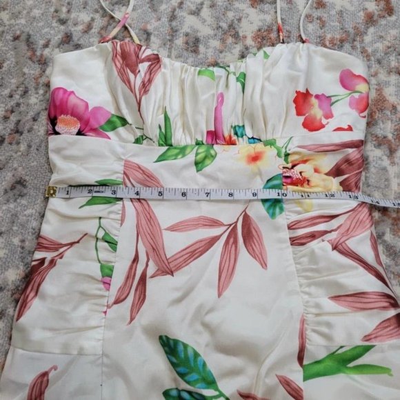 David Meister Floral Bodycon Dress - Size 6 - Picture 6 of 10